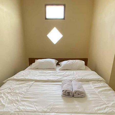 Palace Syariah Homestay Redpartner Banyuwangi  Bagian luar foto